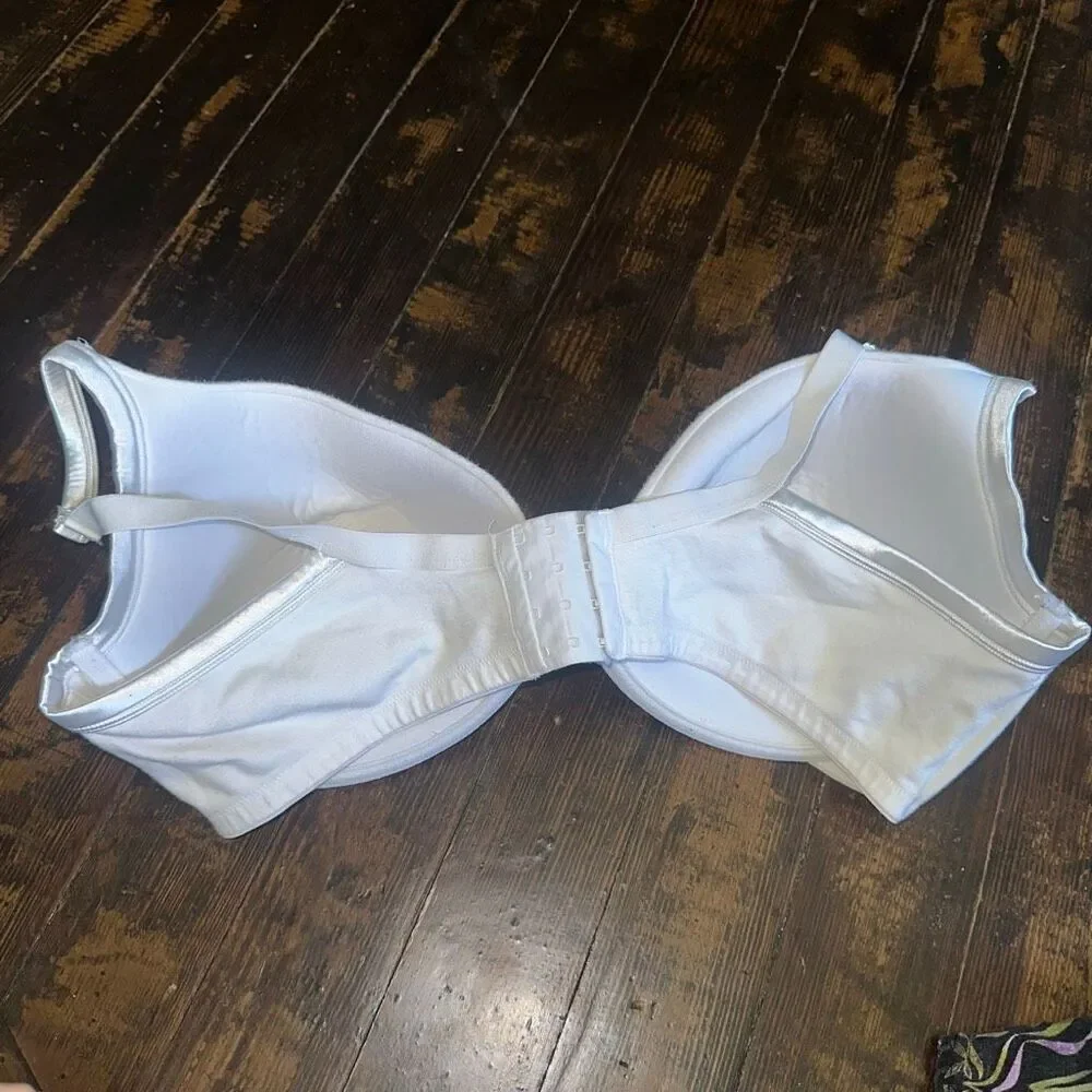 Cacique white jersey full figure 44DDD everyday bra